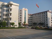 鲁中艺术学校