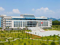 广西中医药大学附设中医学校